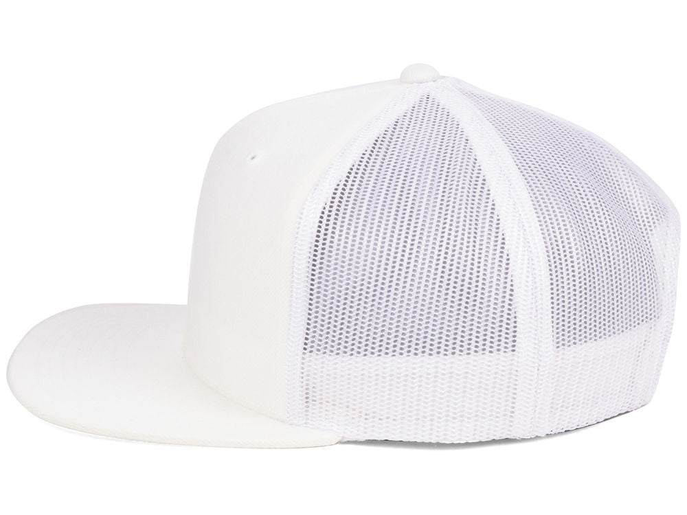 Flat Bill Trucker - White/White