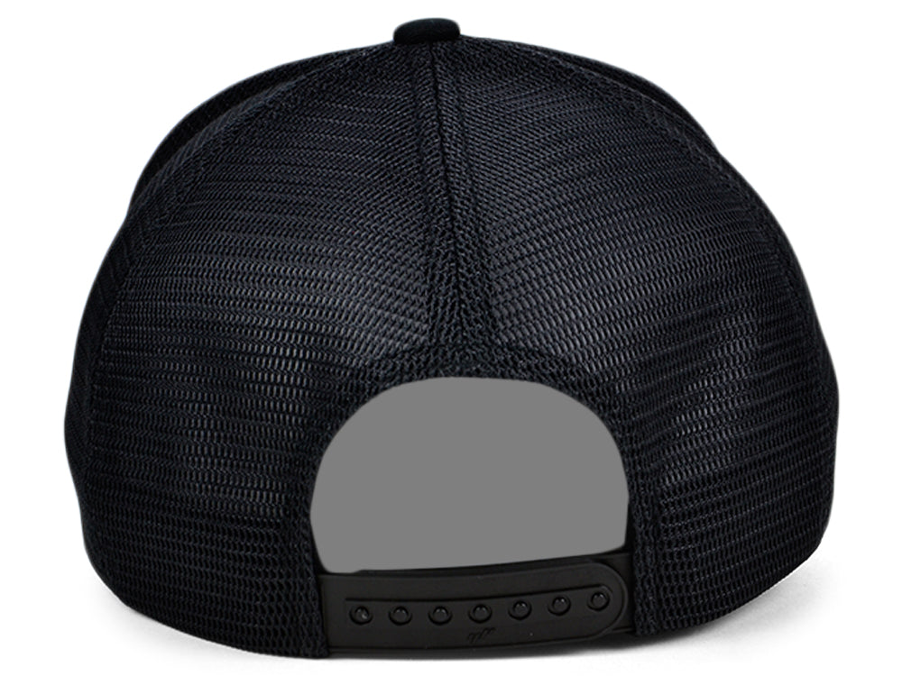 Blank 110 Trucker - Black
