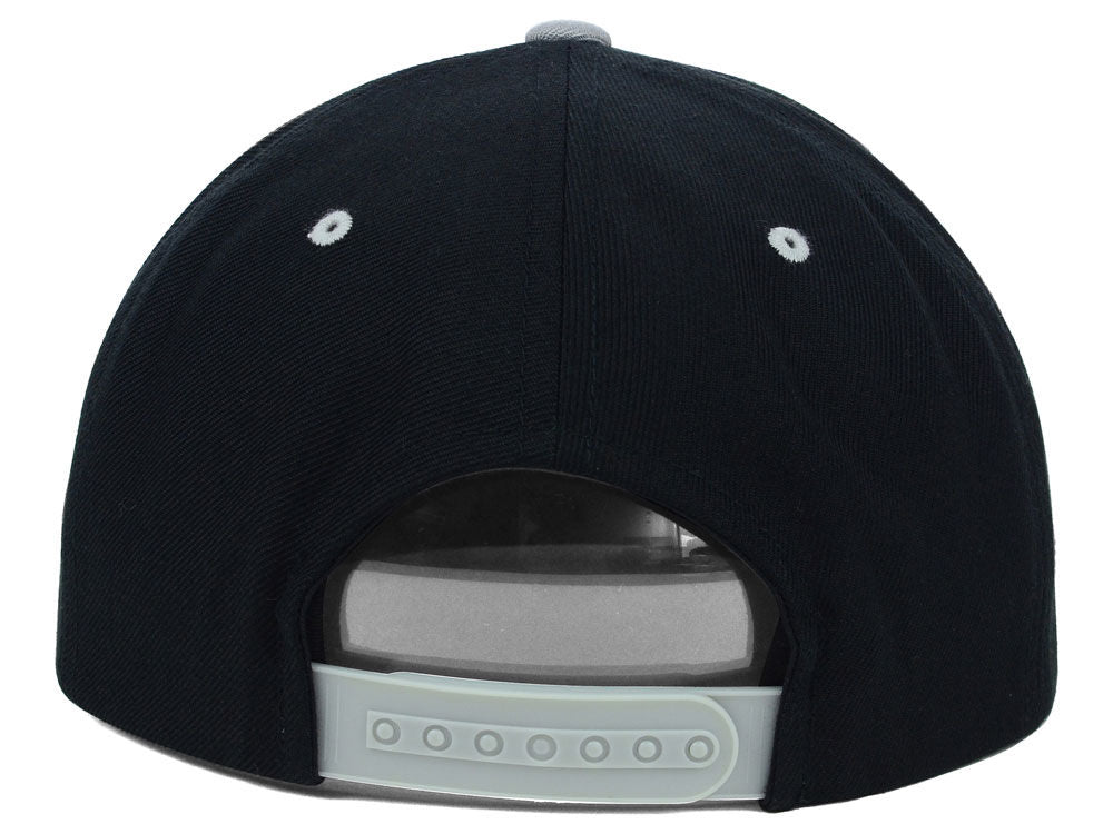 Blank Snapback - Black/Grey