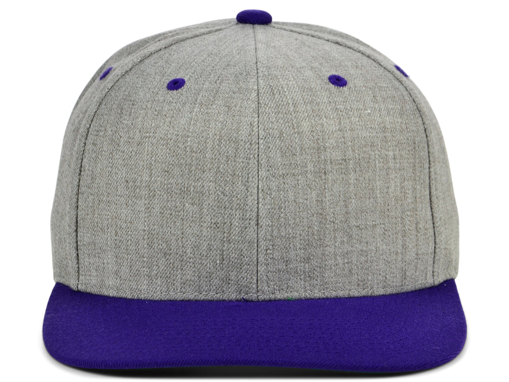 Classics Premium Snapback - Gray/Purple
