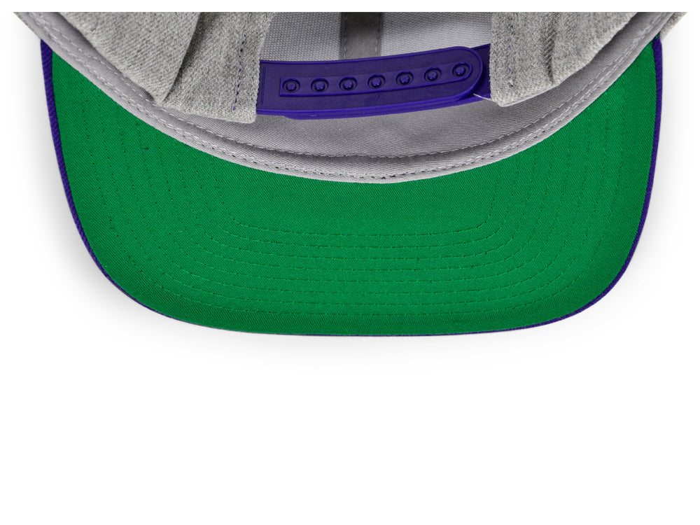 Classics Premium Snapback - Gray/Purple