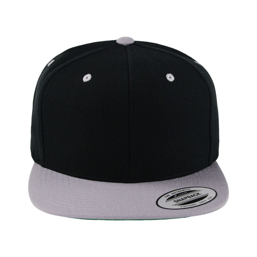 Classic 2-Tone Snapback - Black/Silver